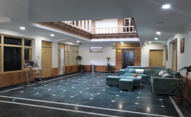 Imagen de la habitación del Hotel TIH Chonjor Residency. Foto 4