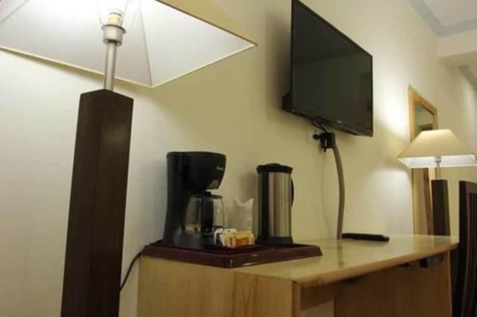 Imagen de la habitación del Hotel TIH Chonjor Residency. Foto 16