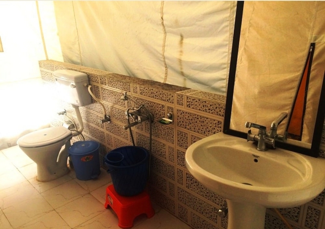 Imagen de la habitación del Hotel TIH Desert Oasis Camp - Hunder. Foto 8