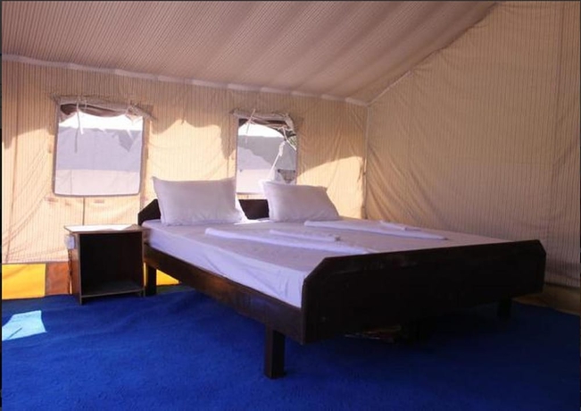 Imagen de la habitación del Hotel TIH Desert Oasis Camp - Hunder. Foto 12