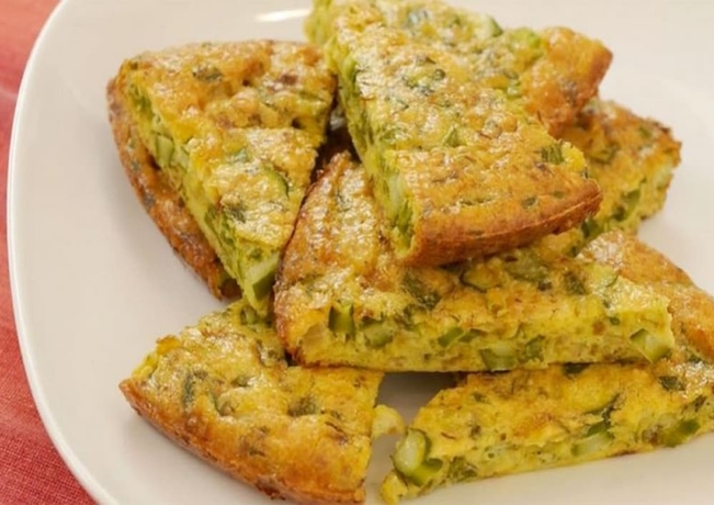 Imagen del bar/restaurante del Hotel TIH Julley World Camp. Foto 7