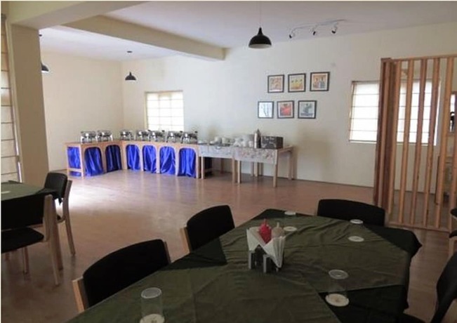 Imagen general del Hotel TIH Mystique Meadows Earth Homes. Foto 5