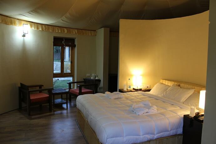 Imagen general del Hotel TIH Mystique Meadows Earth Homes. Foto 11