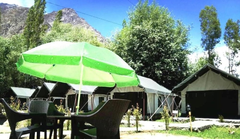 Imagen de los exteriores del Hotel TIH Nubra Leisure Camp - Hunder. Foto 16