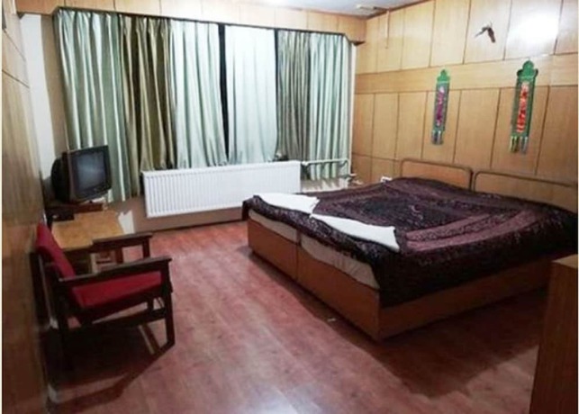 Imagen de la habitación del Hotel TIH Panorama. Foto 13
