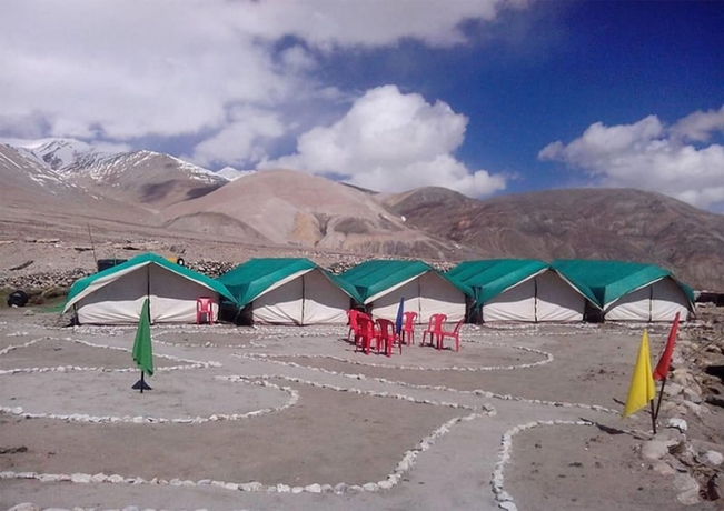 Imagen general del Hotel TIH The Norling Camp - Pangong. Foto 1