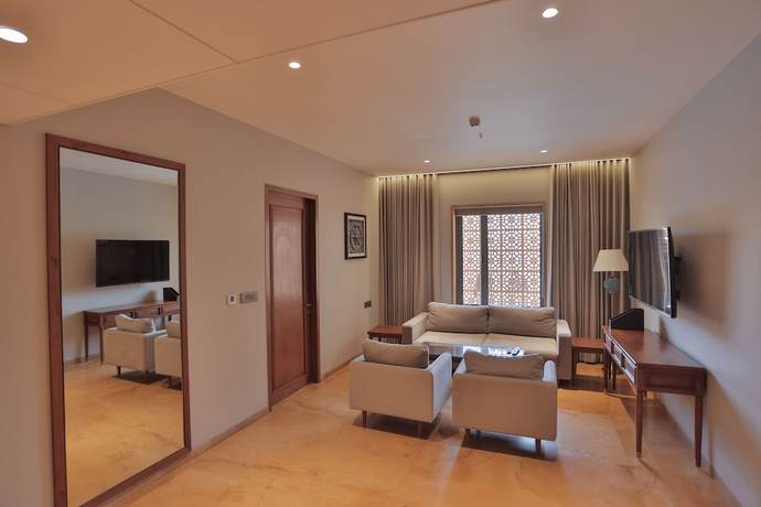Imagen general del Hotel TIME SQUARE CLUB RESORT and SPA BHUJ. Foto 2