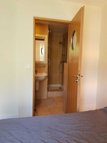 Imagen de la habitación del Hotel TINGIS, Palacio de Congresos. Foto 11