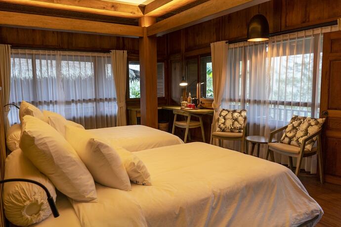 Imagen general del Hotel TIRA VILAGNA SUITES and SPA. Foto 6