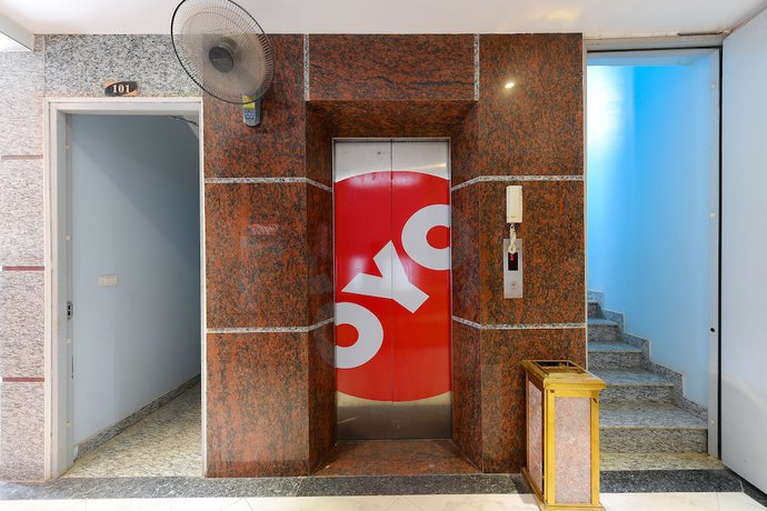 Imagen de los interiores del Hotel TITANIC HOTEL. Foto 19