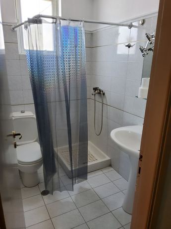Imagen de la habitación del Hotel TIVOLI, Chaidari. Foto 4