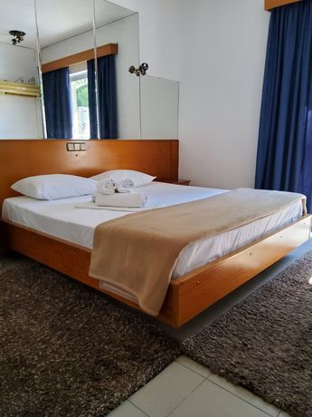 Imagen de la habitación del Hotel TIVOLI, Chaidari. Foto 10