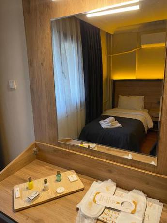 Imagen general del Hotel İTİL Palas. Foto 8