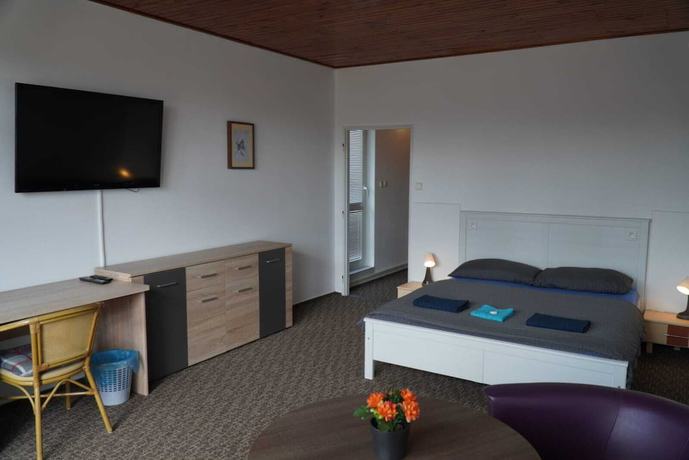 Imagen de la habitación del Hotel TM-Travelhotel. Foto 18