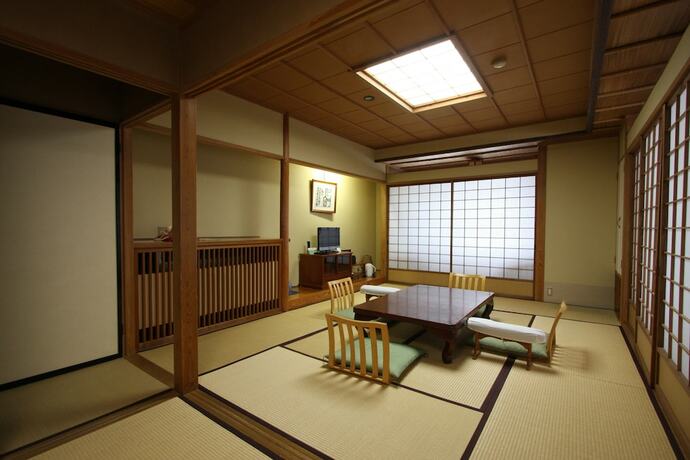 Imagen de la habitación del Hotel TOKIWAYA Ryokan. Foto 15