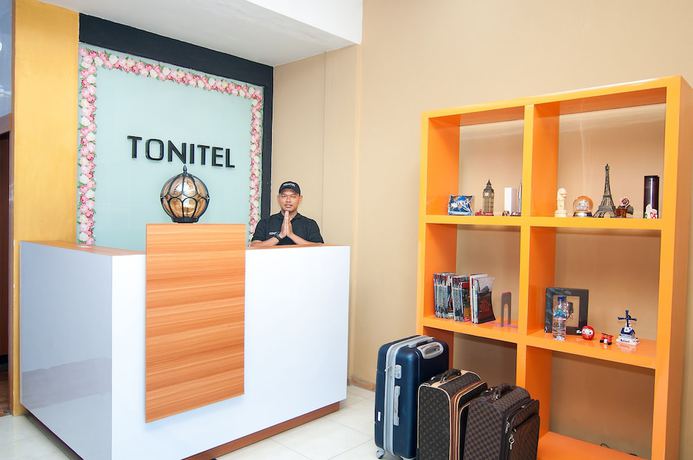 Imagen general del Hotel TONITEL Malioboro Yogyakarta - Hostel. Foto 1