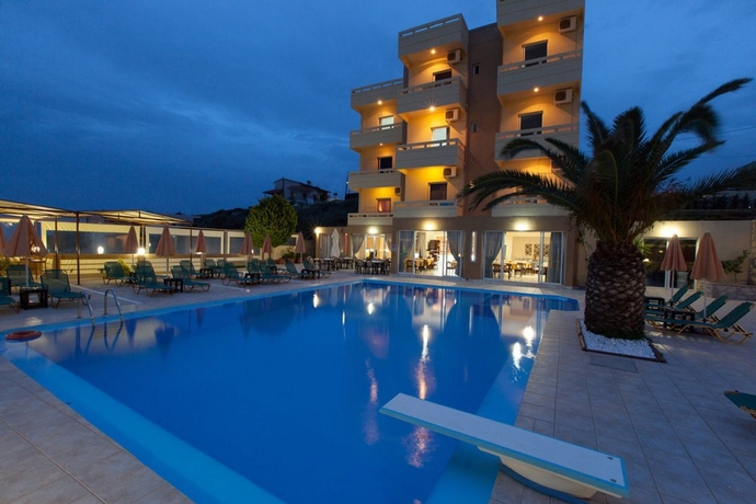 Imagen general del Hotel TOP HOTEL, Creta. Foto 1