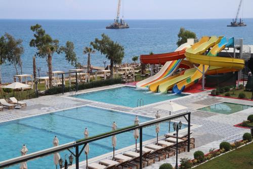 Imagen de la habitación del Hotel TOROS DELUXE RESORT HOTEL. Foto 15