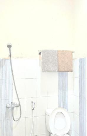Imagen de la habitación del Hotel TOS Cemara Hijau. Foto 18