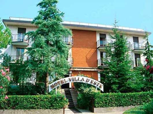 Imagen general del Hotel TOURING VILLA D ESTE. Foto 1