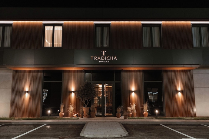 Imagen general del Hotel TRADICIJA HOTEL. Foto 1