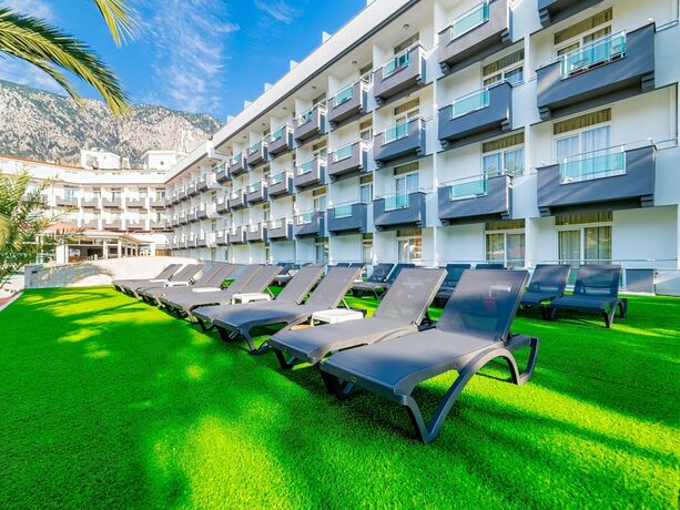 Imagen general del Hotel TRANSATLANTIK BEACH BELDİBİ. Foto 5