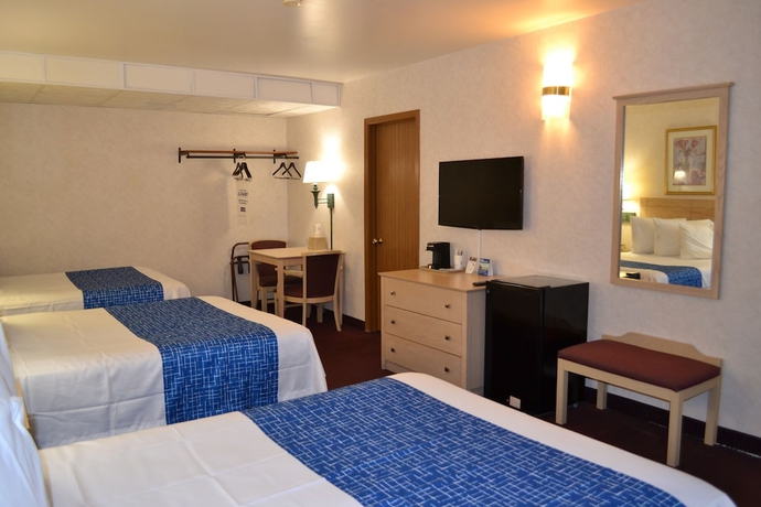Imagen de la habitación del Hotel TRAVELODGE NIAGARA FALLS. Foto 5