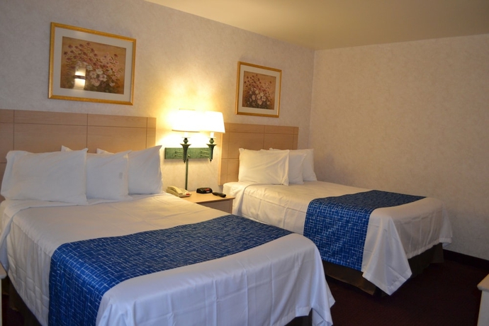 Imagen de la habitación del Hotel TRAVELODGE NIAGARA FALLS. Foto 13