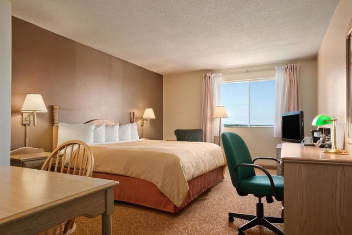 Imagen de la habitación del Hotel TRAVELODGE SUITES DARTMOUTH. Foto 4
