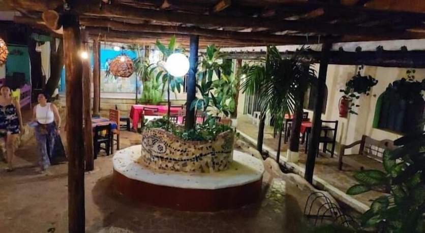 Imagen general del Hotel TREBOL HOTEL, Playa del Carmen. Foto 2