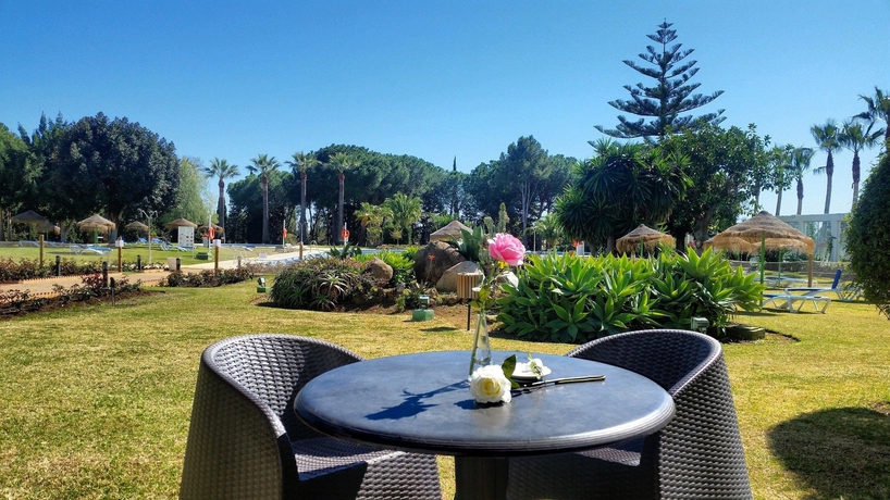 Imagen de los exteriores del Hotel TRH Paraiso. Foto 7