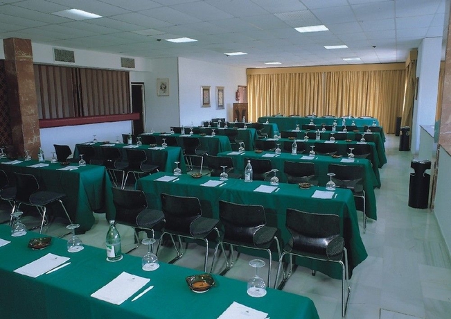 Imagen de los interiores del Hotel TRH Paraiso. Foto 11