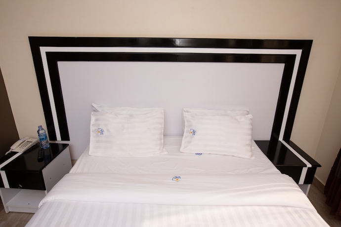 Imagen de la habitación del Hotel TRISEK HOTEL. Foto 7