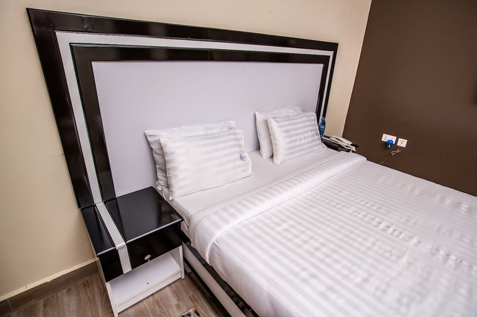 Imagen de la habitación del Hotel TRISEK HOTEL. Foto 9