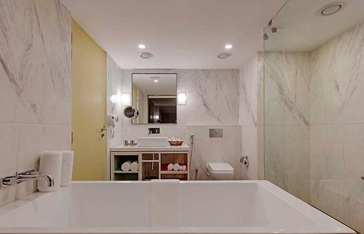 Imagen de la habitación del Hotel TRITON BY SHYAMA HOTELS and RESORTS. Foto 10