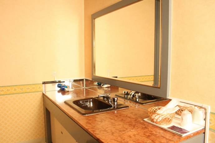 Imagen de la habitación del Hotel TROPICAL OSAKA - Adults Only. Foto 6