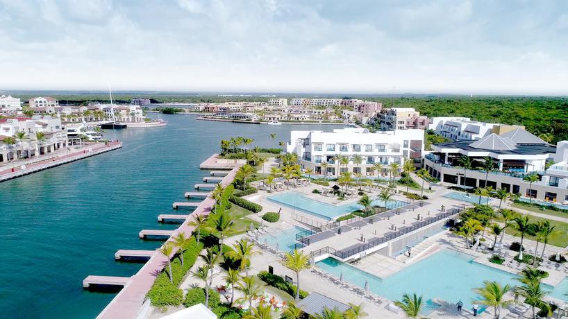 Imagen de los exteriores del Hotel TRS Cap Cana Waterfront and Marina Hotel - Adults Only - All Inclusive. Foto 8