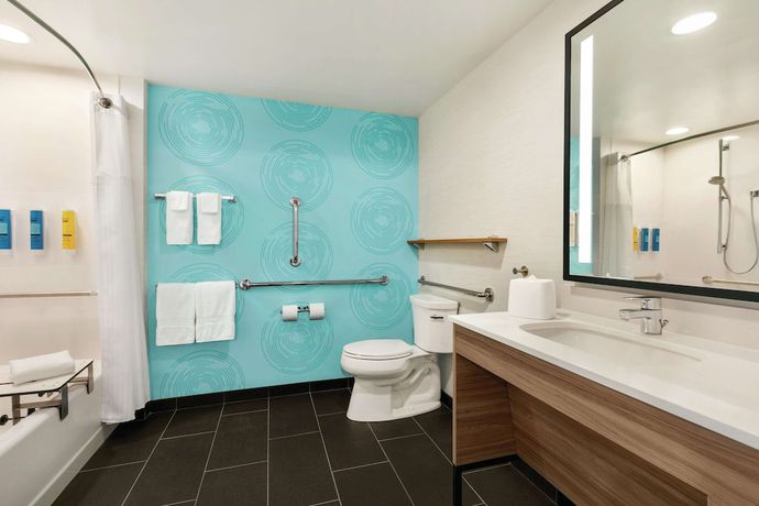Imagen de la habitación del Hotel TRU BY Hilton Sebring. Foto 6