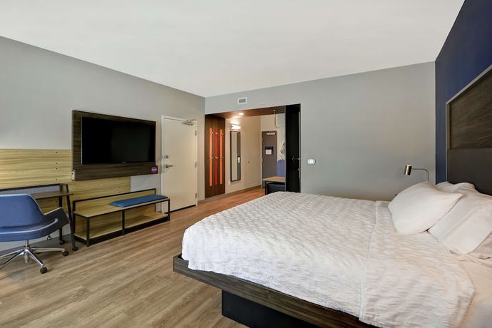 Imagen de la habitación del Hotel TRU By Hilton Winchester. Foto 2