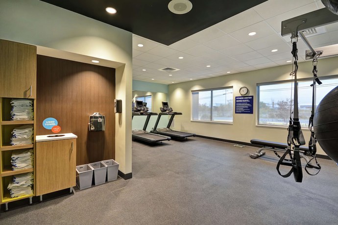 Imagen de los interiores del Hotel TRU By Hilton Winchester. Foto 12