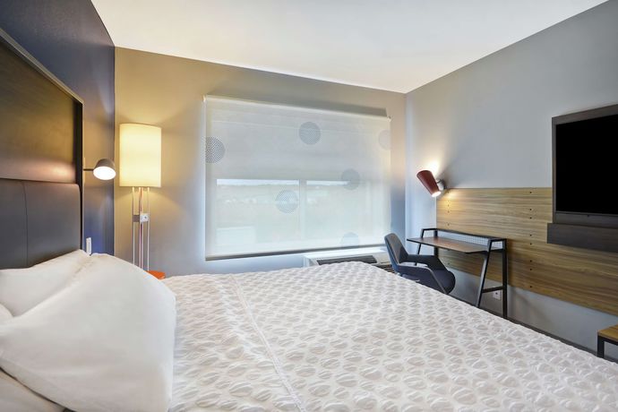 Imagen de la habitación del Hotel TRU By Hilton Winchester. Foto 7