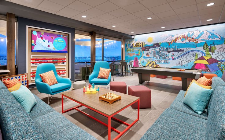 Imagen de los interiores del Hotel TRU by Hilton Lehi, UT. Foto 20