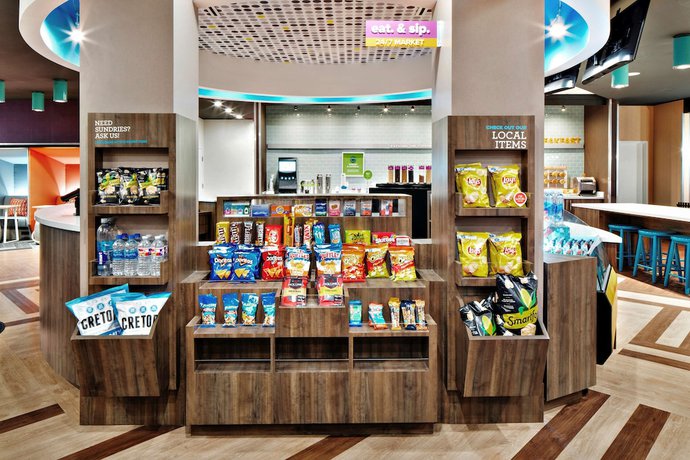 Imagen del bar/restaurante del Hotel TRU by Hilton Terrell. Foto 3