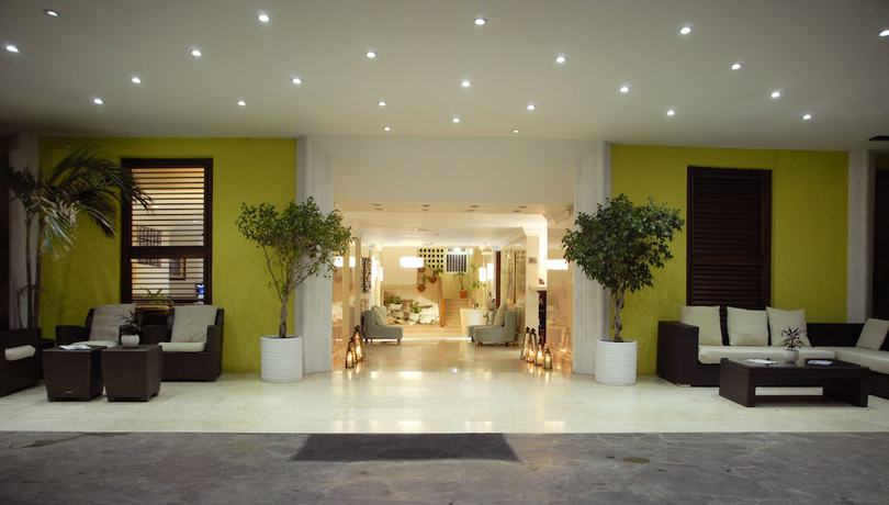 Imagen de los interiores del Hotel TRYP by Wyndham Aruba. Foto 14