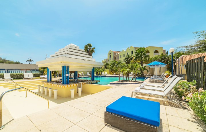 Imagen de la piscina del Hotel TRYP by Wyndham Aruba. Foto 20