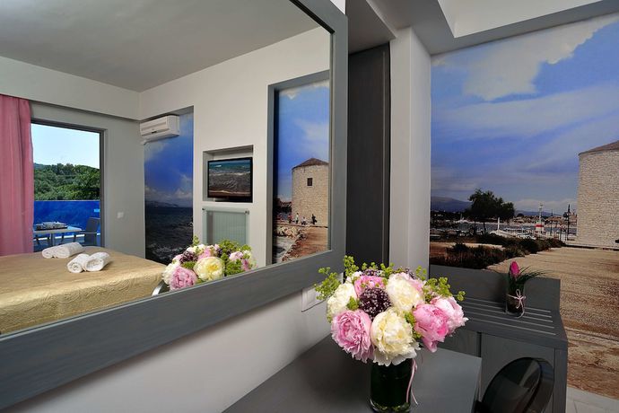 Imagen de la habitación del Hotel TRYP by Wyndham Corfu Dassia. Foto 11