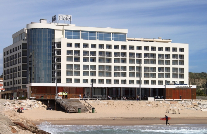 Imagen general del Hotel TRYP by Wyndham Lisboa Caparica Mar. Foto 1