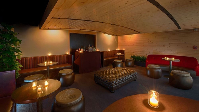 Imagen del bar/restaurante del Hotel TRYP by Wyndham New York City Times Square / Midtown. Foto 2