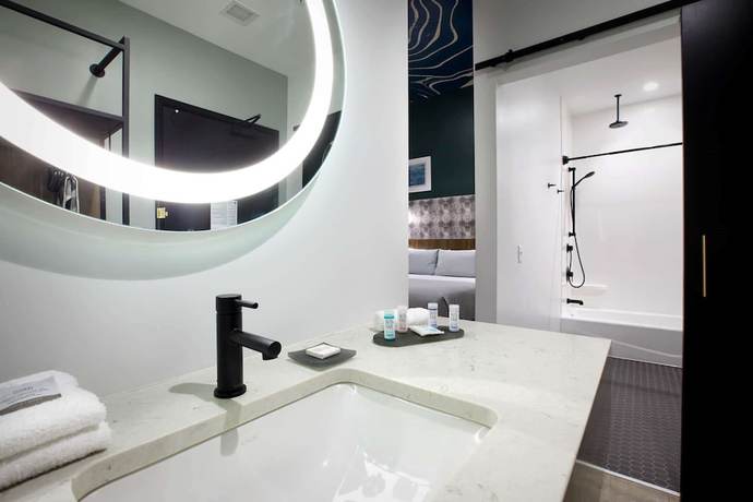 Imagen de la habitación del Hotel TRYP by Wyndham Pittsburgh/Lawrenceville. Foto 4