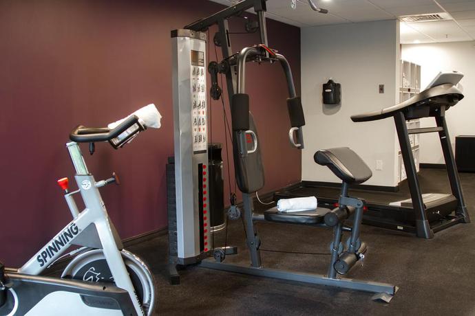 Imagen de los interiores del Hotel TRYP by Wyndham Savannah Downtown/Historic District. Foto 8